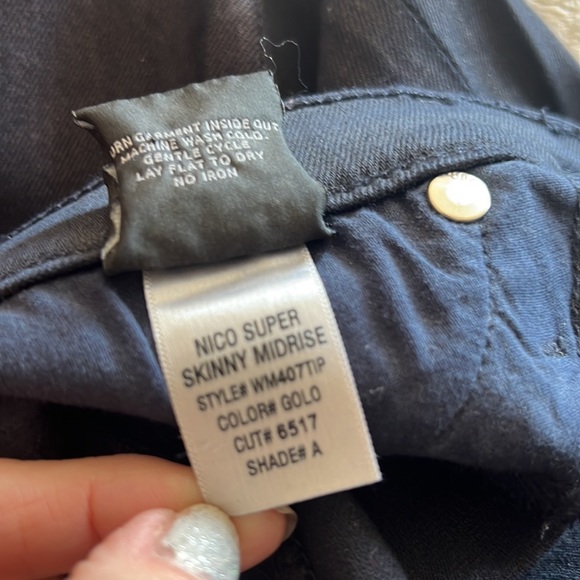 Hudson Nico Super Skinny Jeans - Picture 10 of 10